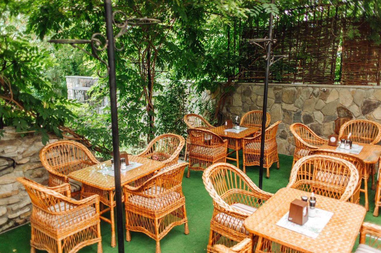 Hotel Velyka Vedmedytsya Jaremtsche Exterior foto